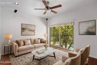 525 W LAKESIDE Drive 141, Tempe, AZ 85281
