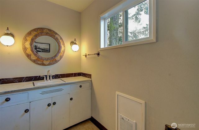 1101 NE 64th, Vancouver, WA 98665