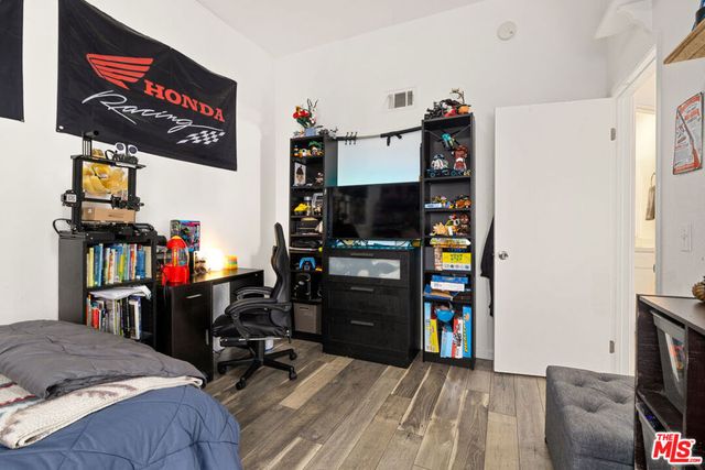 3192 Darby Street 114, Simi Valley, CA 93063