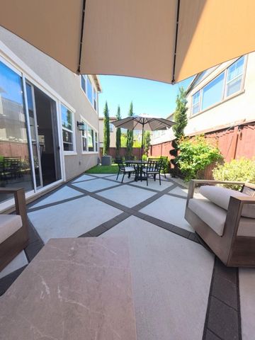 1601 Castlewood Place, Gilroy, CA 95020