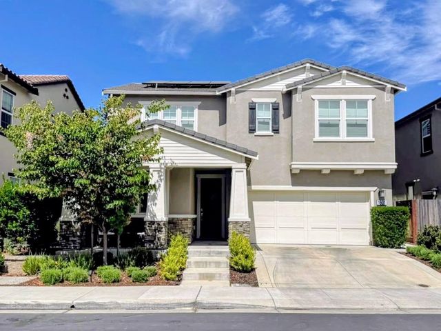 1601 Castlewood Place, Gilroy, CA 95020