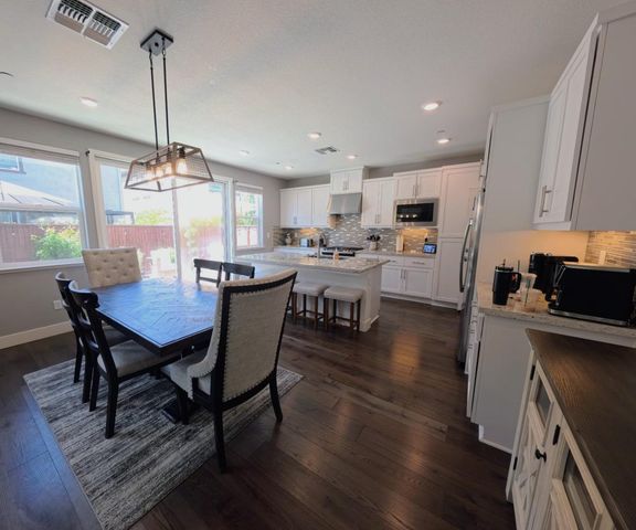 1601 Castlewood Place, Gilroy, CA 95020