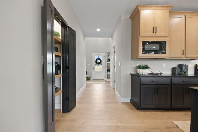 5725 KESTREL LP, Columbia, MO 65202