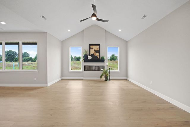 5725 KESTREL LP, Columbia, MO 65202