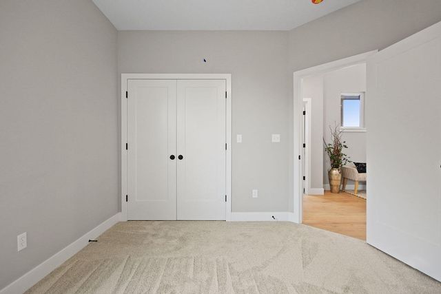 5725 KESTREL LP, Columbia, MO 65202