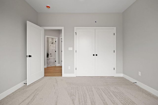 5725 KESTREL LP, Columbia, MO 65202