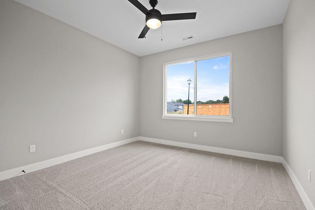 5725 KESTREL LP, Columbia, MO 65202