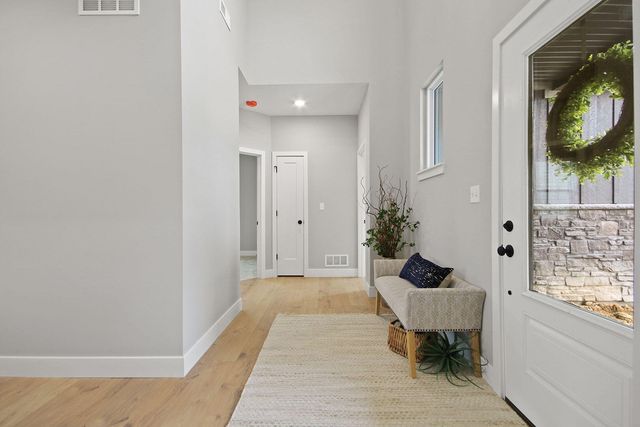 5725 KESTREL LP, Columbia, MO 65202