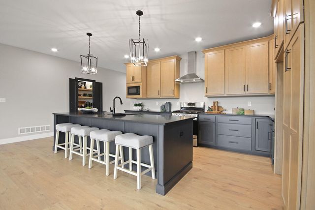 5725 KESTREL LP, Columbia, MO 65202