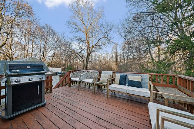 17 Wright Street, Woburn, MA 01801