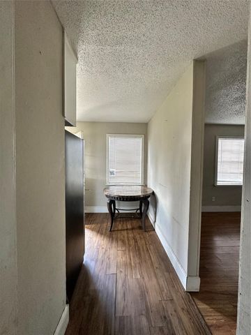 208 S Colbert Street, Dayton, TX 77535