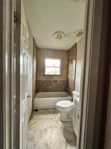 208 S Colbert Street, Dayton, TX 77535