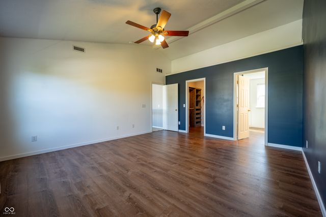 5730 Columbia Circle, Greenwood, IN 46142