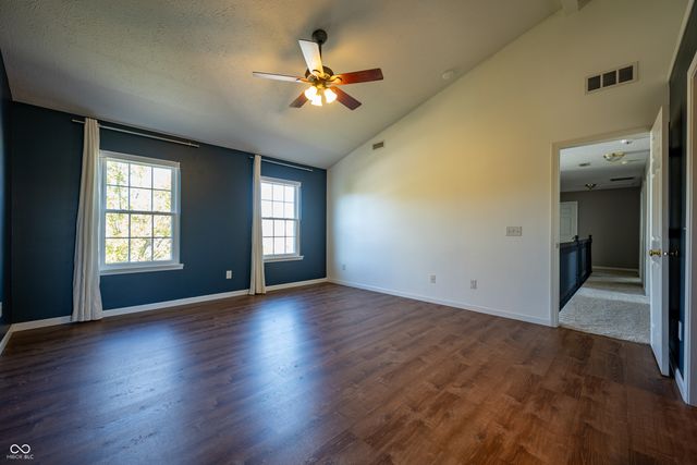 5730 Columbia Circle, Greenwood, IN 46142