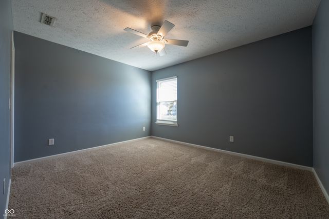 5730 Columbia Circle, Greenwood, IN 46142