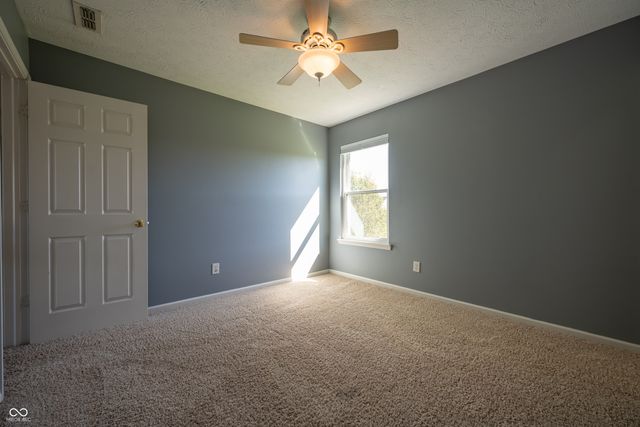 5730 Columbia Circle, Greenwood, IN 46142