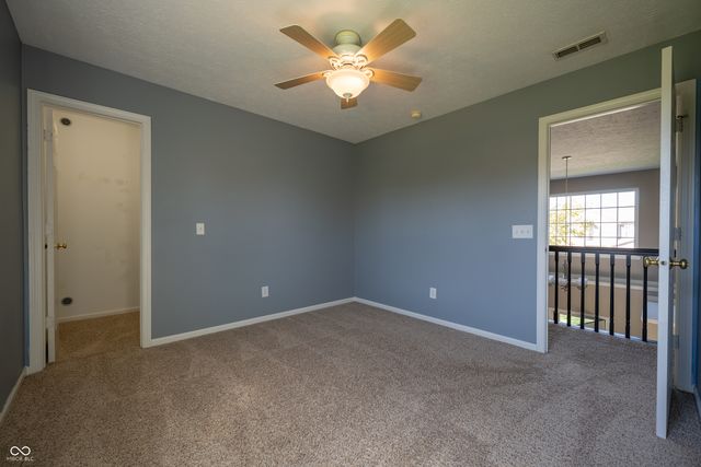 5730 Columbia Circle, Greenwood, IN 46142