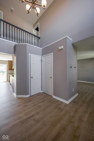 5730 Columbia Circle, Greenwood, IN 46142