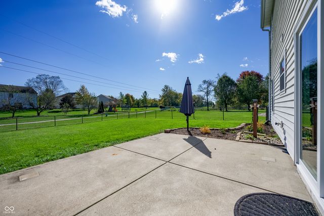 5730 Columbia Circle, Greenwood, IN 46142