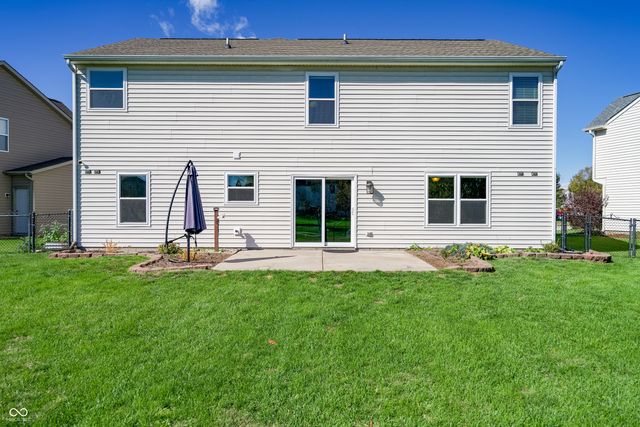 5730 Columbia Circle, Greenwood, IN 46142