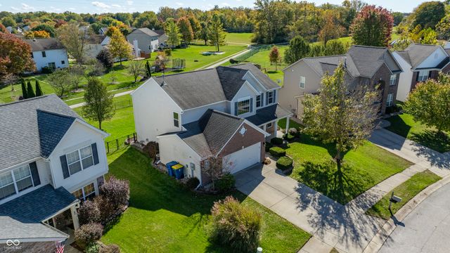5730 Columbia Circle, Greenwood, IN 46142