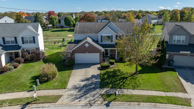 5730 Columbia Circle, Greenwood, IN 46142