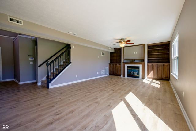 5730 Columbia Circle, Greenwood, IN 46142