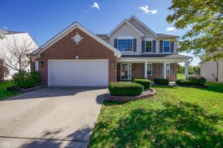 5730 Columbia Circle, Greenwood, IN 46142