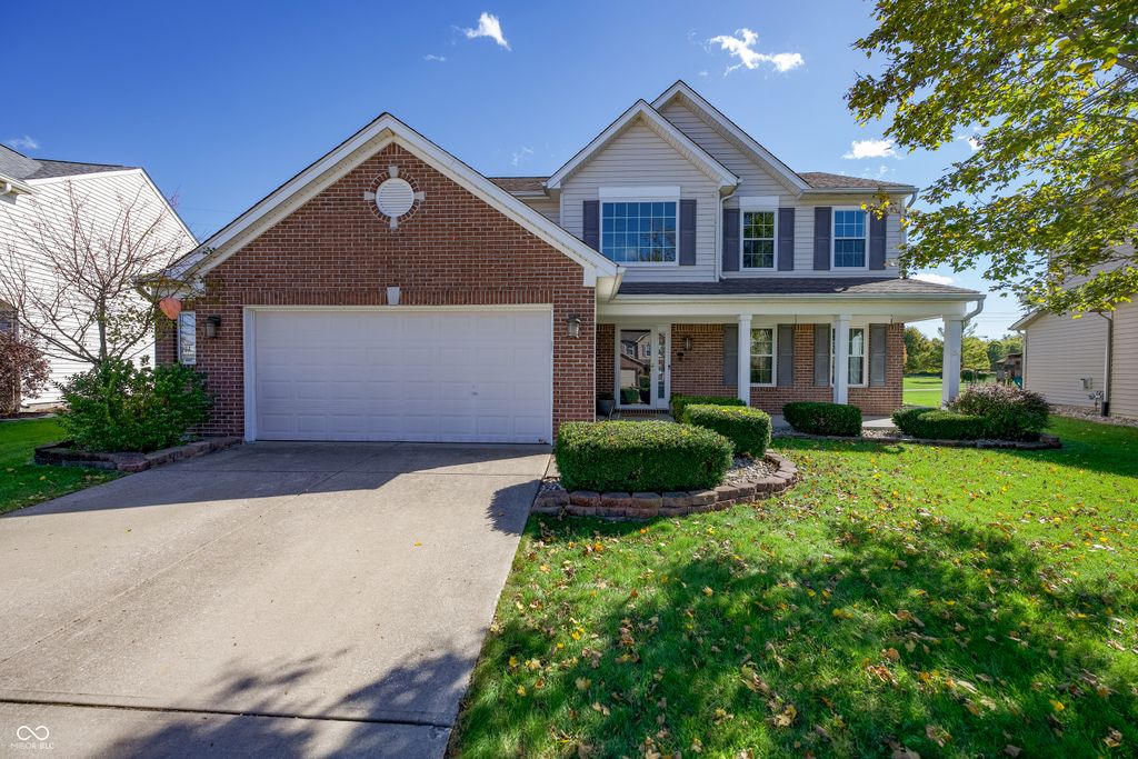 5730 Columbia Circle, Greenwood, IN 46142