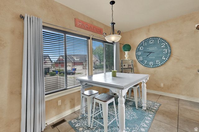 1234 S SHOTLEY BRIDGE DR, Syracuse, UT 84075