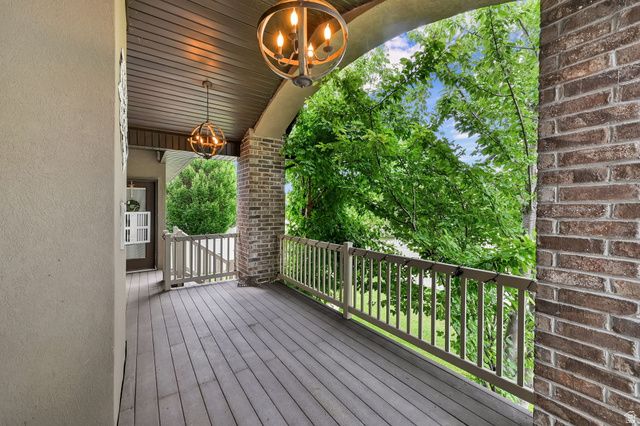 1234 S SHOTLEY BRIDGE DR, Syracuse, UT 84075