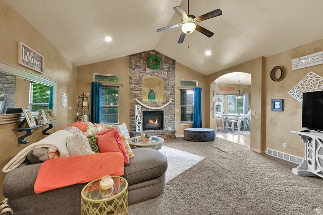 1234 S SHOTLEY BRIDGE DR, Syracuse, UT 84075