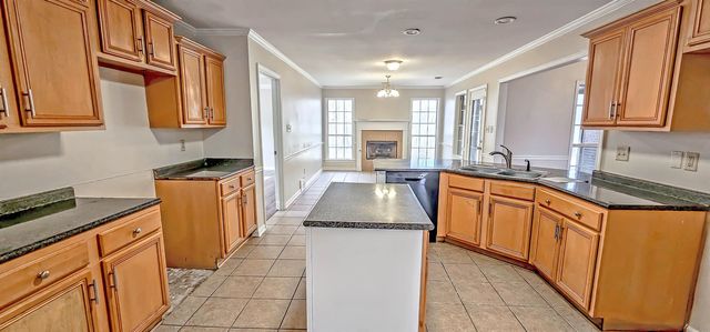 6172 MAGGIE OAKS DR, Bartlett, TN 38135