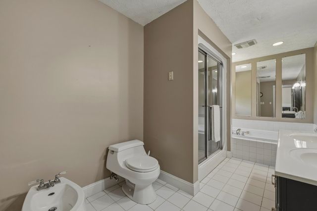 52 Timberlane Drive, Milton, WV 25541