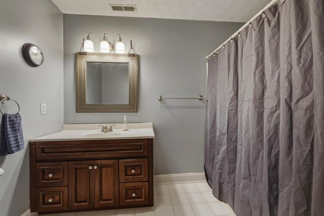 52 Timberlane Drive, Milton, WV 25541