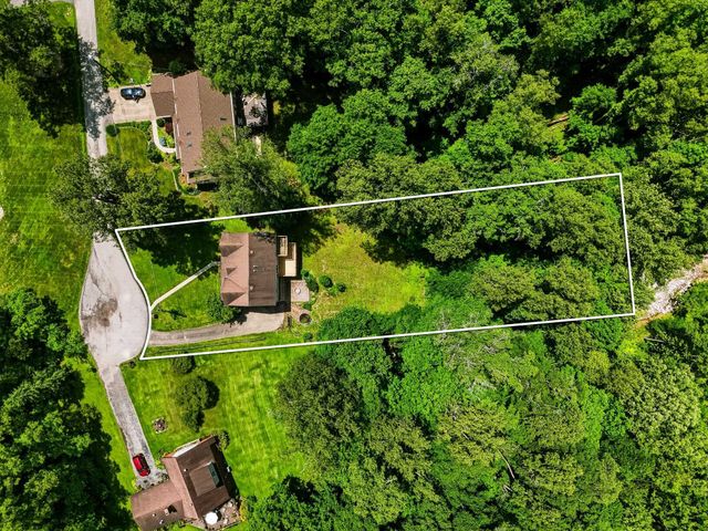 52 Timberlane Drive, Milton, WV 25541