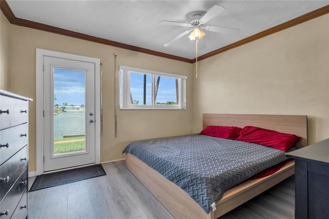 1050 SW 11th Street 1L, Hallandale Beach, FL 33009