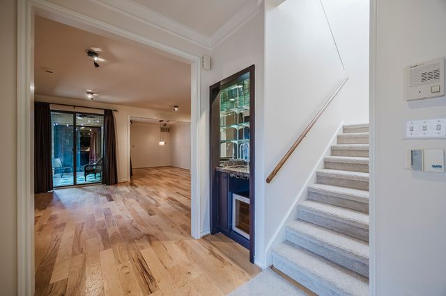 5713 Pershing Avenue, Fort Worth, TX 76107