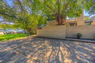 5713 Pershing Avenue, Fort Worth, TX 76107