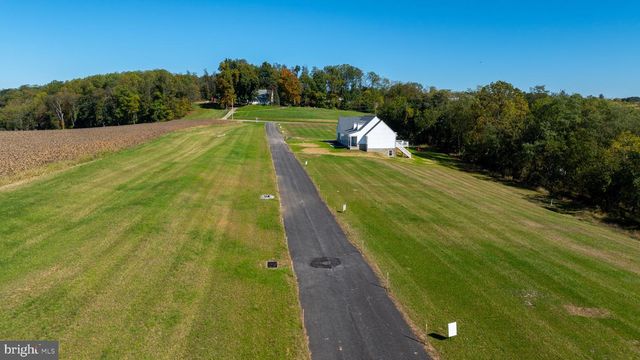 LOT 7 ST. MICHAELS MODEL HARAMBE OVERLOOK, Shrewsbury, PA 17361