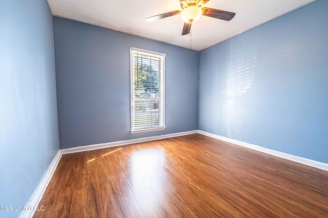 7843 S Chesterfield Drive, Southaven, MS 38671