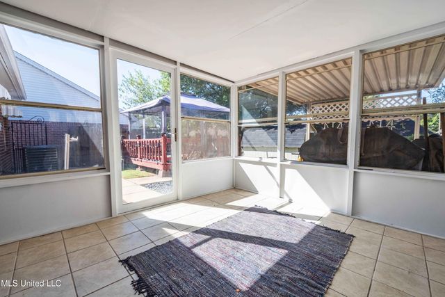 7843 S Chesterfield Drive, Southaven, MS 38671