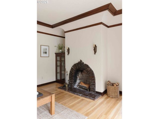 4225 Ne DAVIS St, Portland, OR 97213