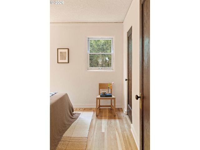 4225 Ne DAVIS St, Portland, OR 97213