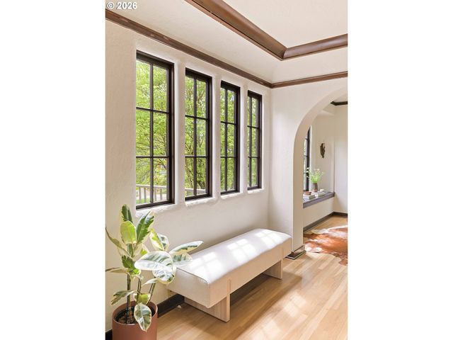 4225 Ne DAVIS St, Portland, OR 97213