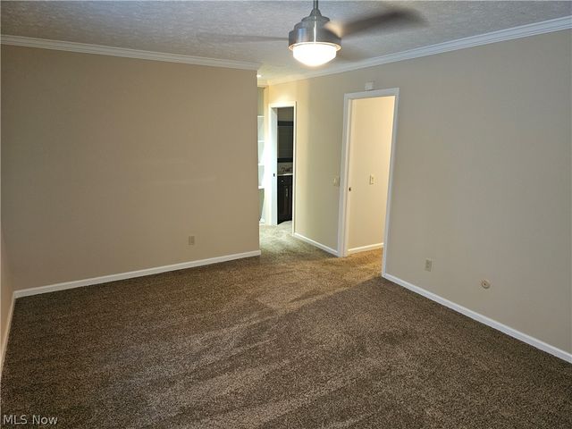 21586 Little Brook Way, Strongsville, OH 44149