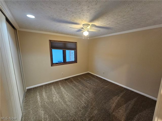 21586 Little Brook Way, Strongsville, OH 44149