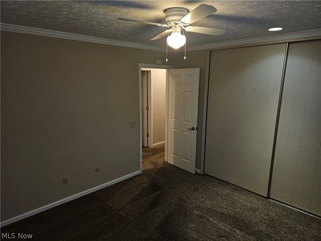 21586 Little Brook Way, Strongsville, OH 44149