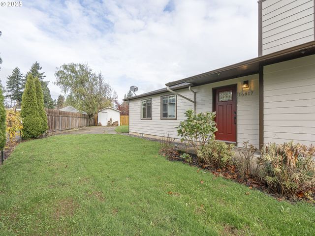 16817 Se PINE St, Portland, OR 97233