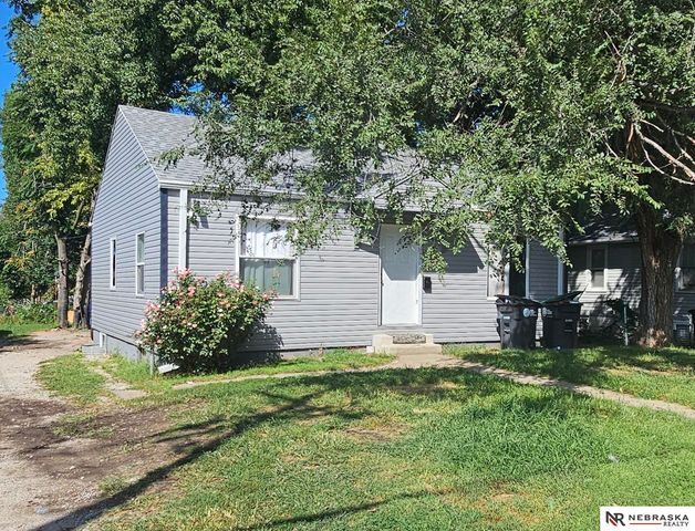 2710 Ellison Avenue, Omaha, NE 68111
